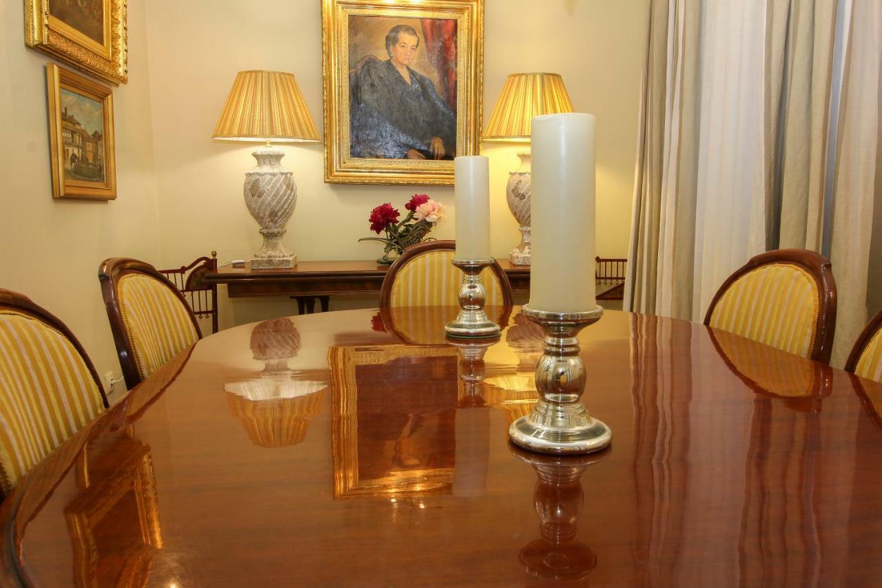 Apartamento La Feria Apartment เซบีญา ภายนอก รูปภาพ