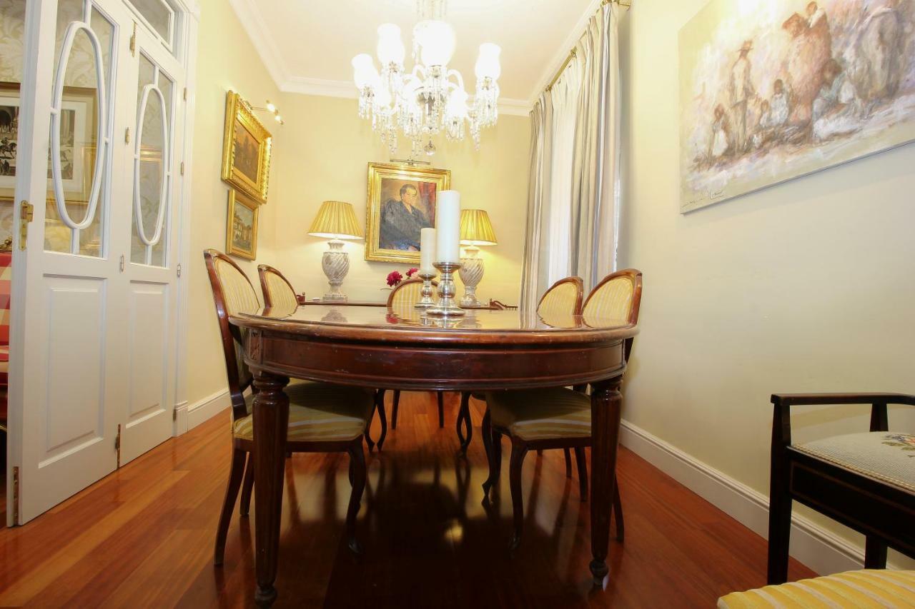 Apartamento La Feria Apartment เซบีญา ภายนอก รูปภาพ