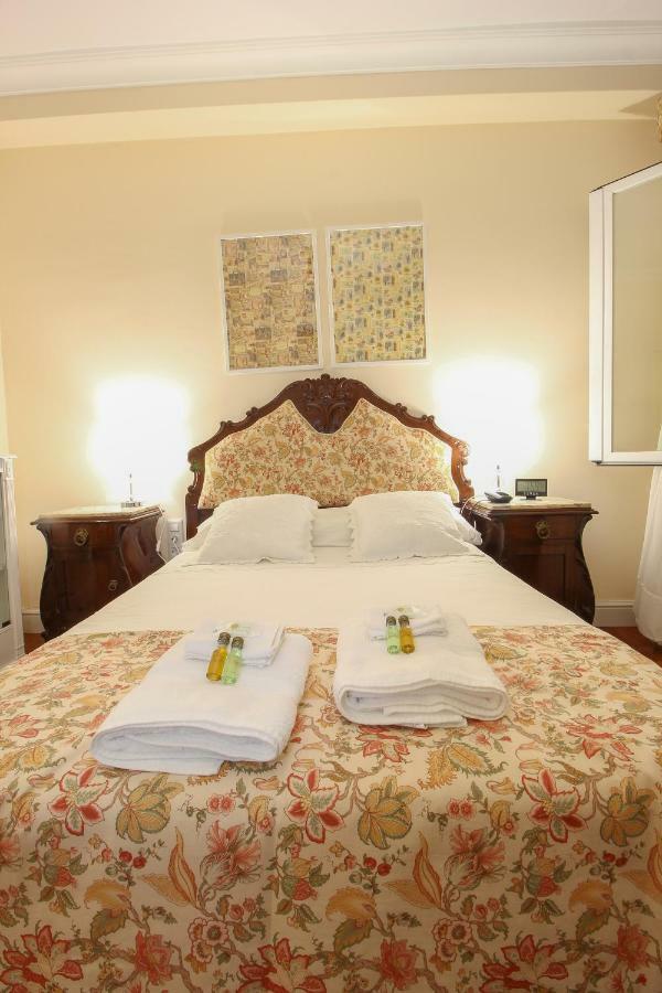 Apartamento La Feria Apartment เซบีญา ภายนอก รูปภาพ