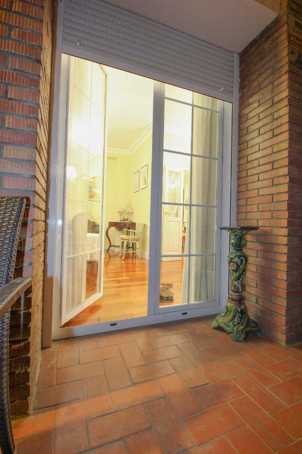 Apartamento La Feria Apartment เซบีญา ภายนอก รูปภาพ