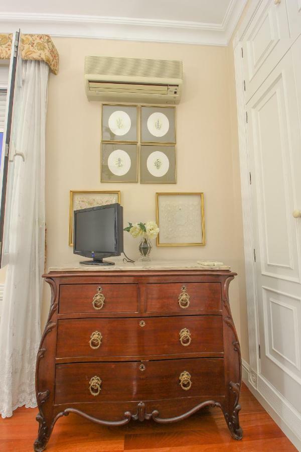 Apartamento La Feria Apartment เซบีญา ภายนอก รูปภาพ